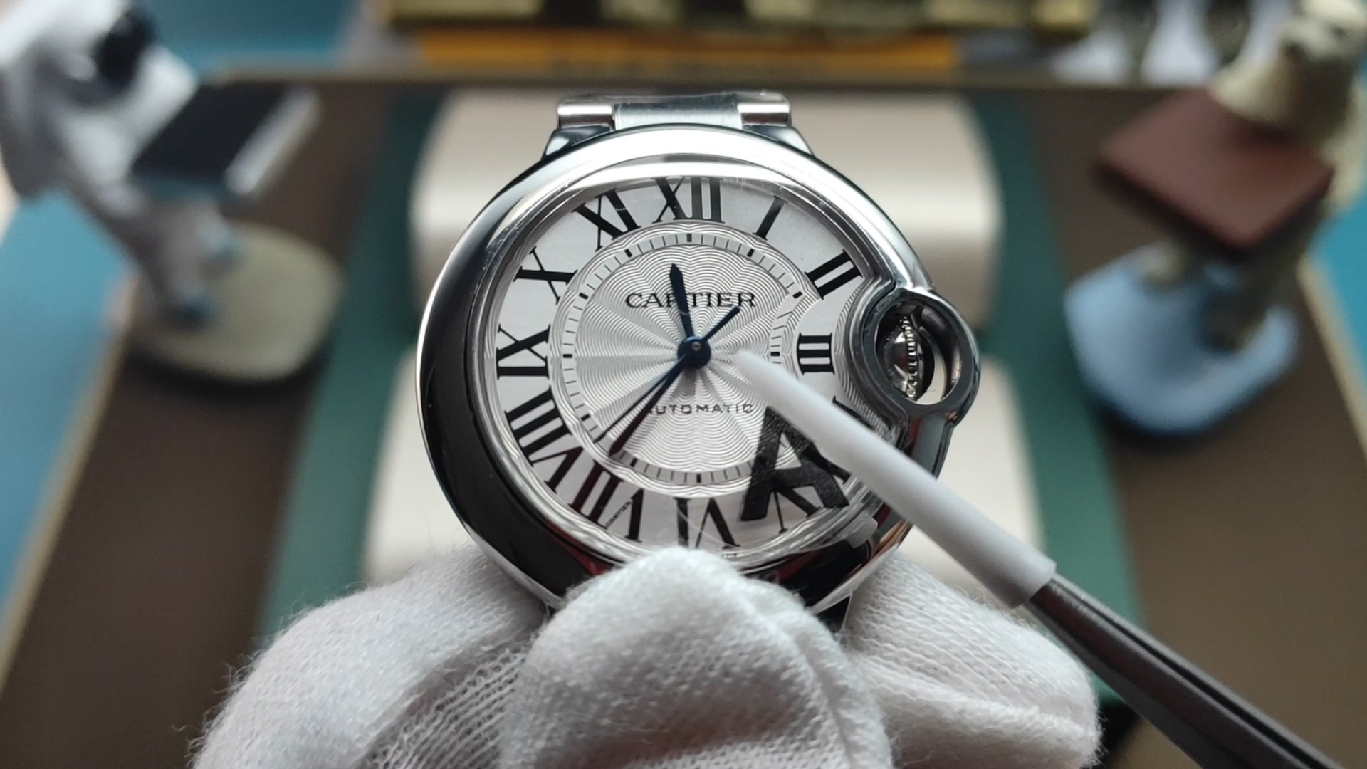 凹凸有致的卡地亚蓝气球,33小气球更符合你们的气质