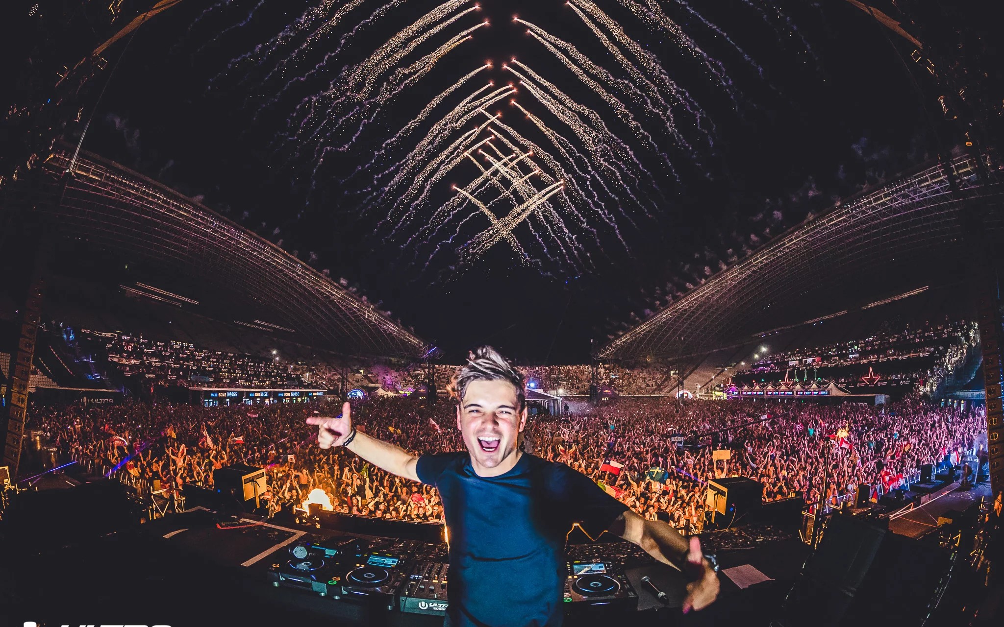 2018年武汉vac电音节martingarrix现场演奏视频自行拍摄