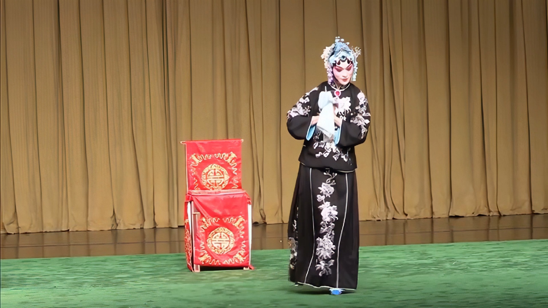 京剧【战宛城】思春 林泳均 踩跷