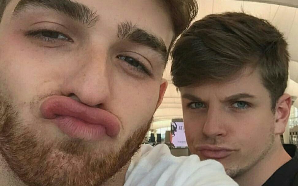 Dillon Hogan >> 【Dillon Kenneth Hogan】GAY BOYFRIEND TAG!_哔哩哔哩 (゜-゜)つロ 干杯 Dillon Hogan >> 【Dillon Kenneth Hogan】GAY BOYFRIEND TAG!_哔哩哔哩 (゜-゜)つロ 干杯