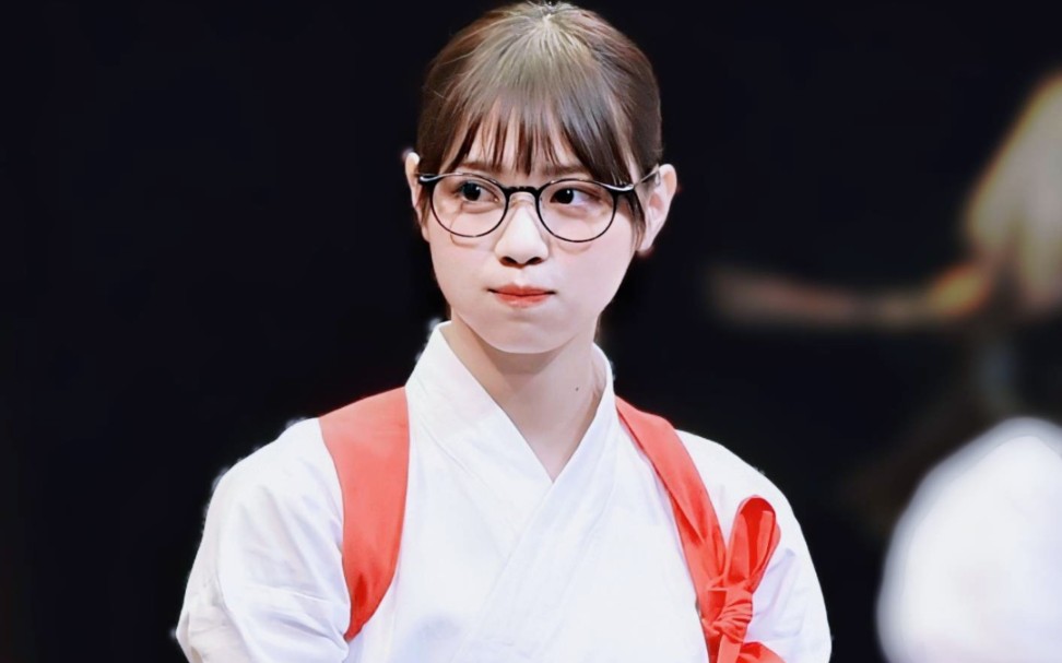 西野七濑,娜娜赛