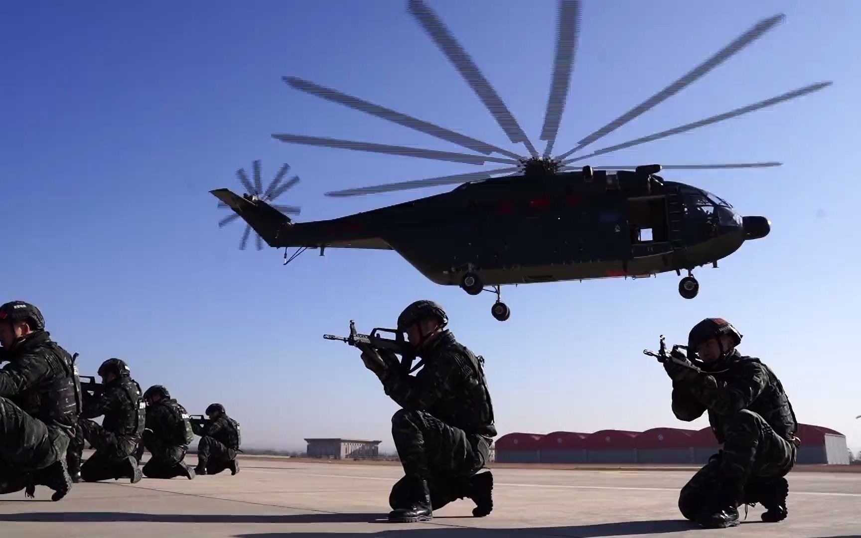 武警 直升机支队飞行训练