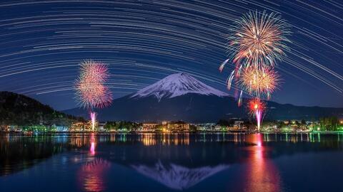 4k 河口湖冬花火 富士山 星轨lake Kawaguchi Winter Firework Star Trails Over Mt Fuji 哔哩哔哩 Bilibili