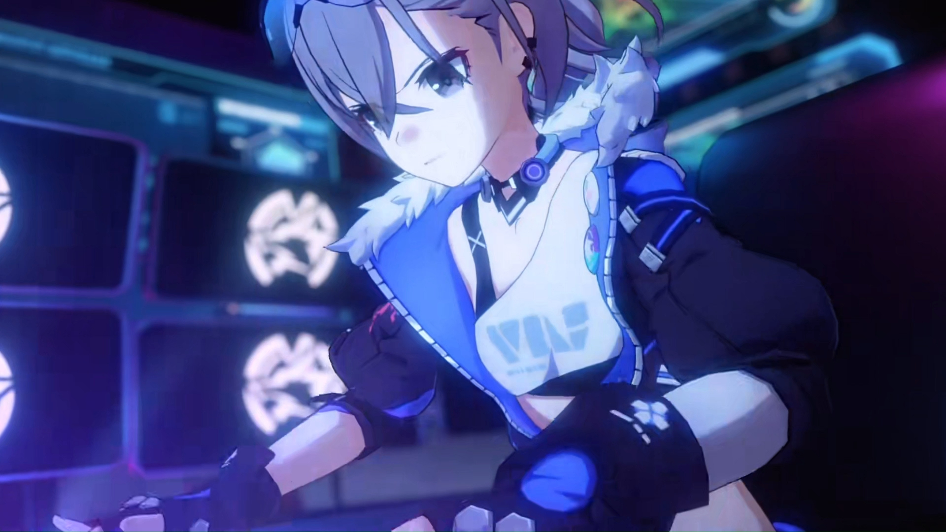 是什么让银发小女孩又哭又闹?