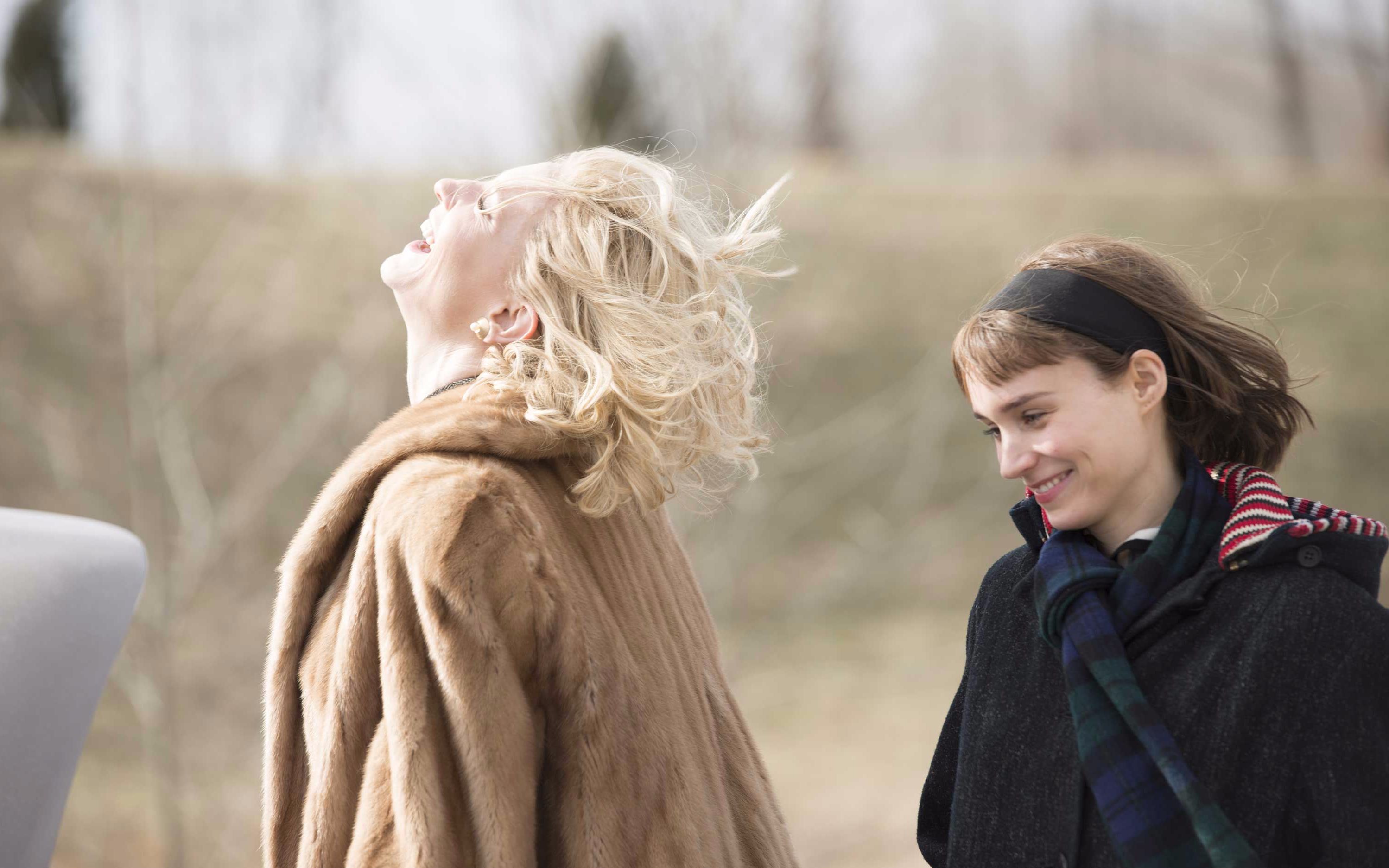 【卡罗尔】carol lana del rey