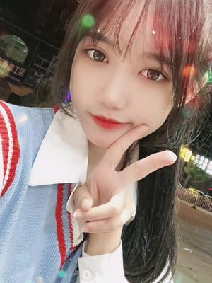 97年,24岁,9成新,嘴没亲过,就被牵过手,难道是我长的对不起大家了吗?