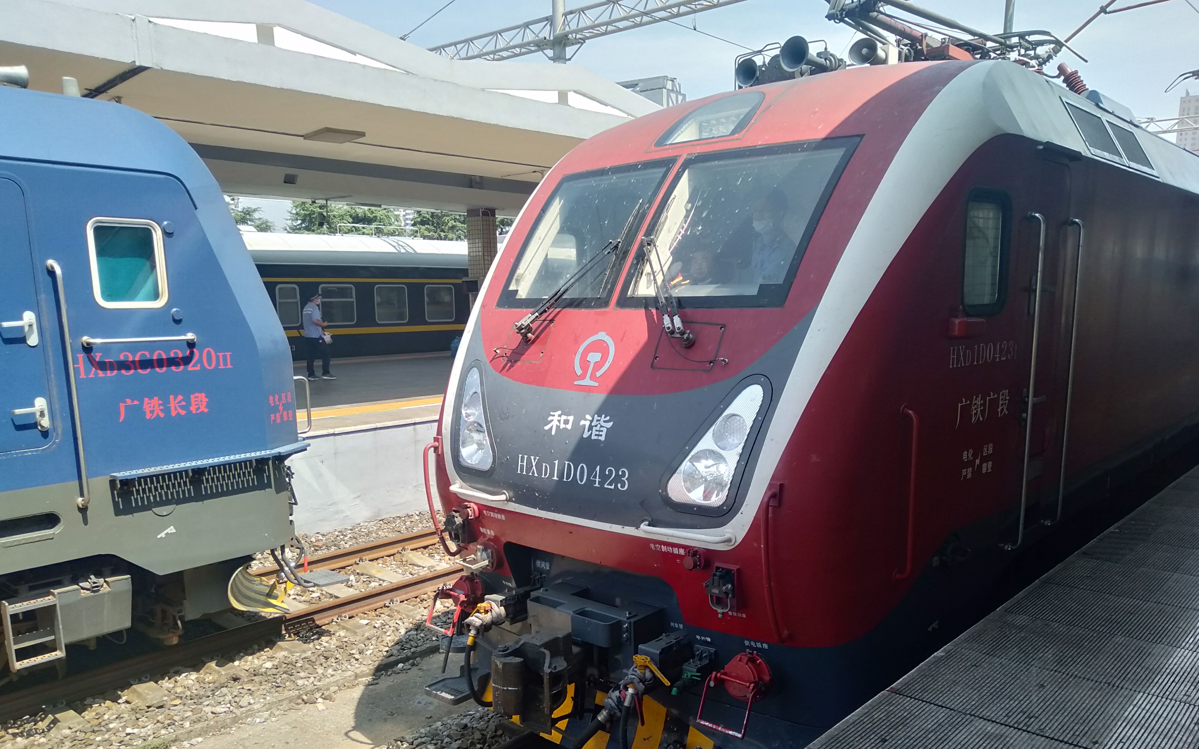 hxd1d0423郑州站挂z167