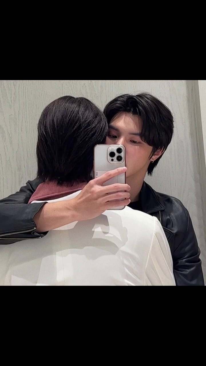 longfrank李龙世饭卡我才知道他叫李龙世不叫李世龙