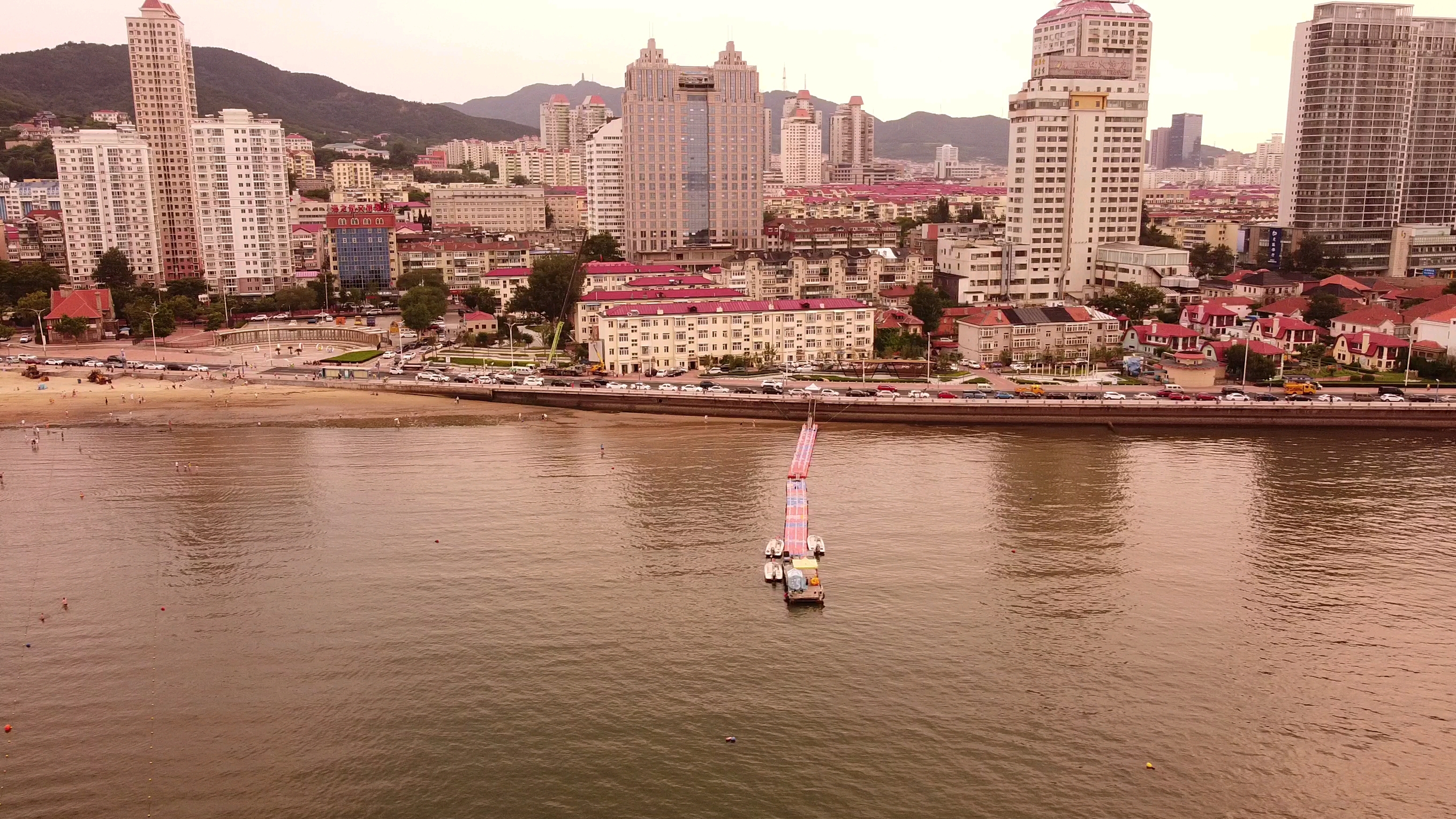 再度航拍烟台市滨海广场