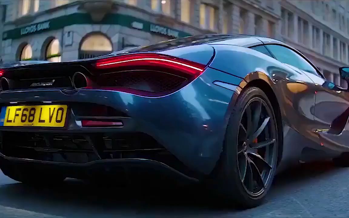 【速度与激情8之玩命光头】看完我想学漂移!