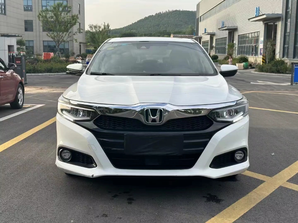 61w,19年本田凌派,1.0t自动商务至尊旗舰版