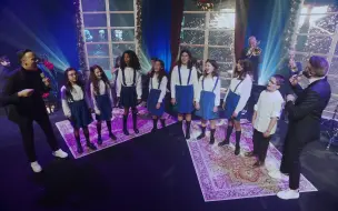 Download Video: 【葡萄牙】Anjos, Coro Infantil de Sto. Amaro de Oeiras 最新欢圣诞现场 - A Todos Um Bom Natal