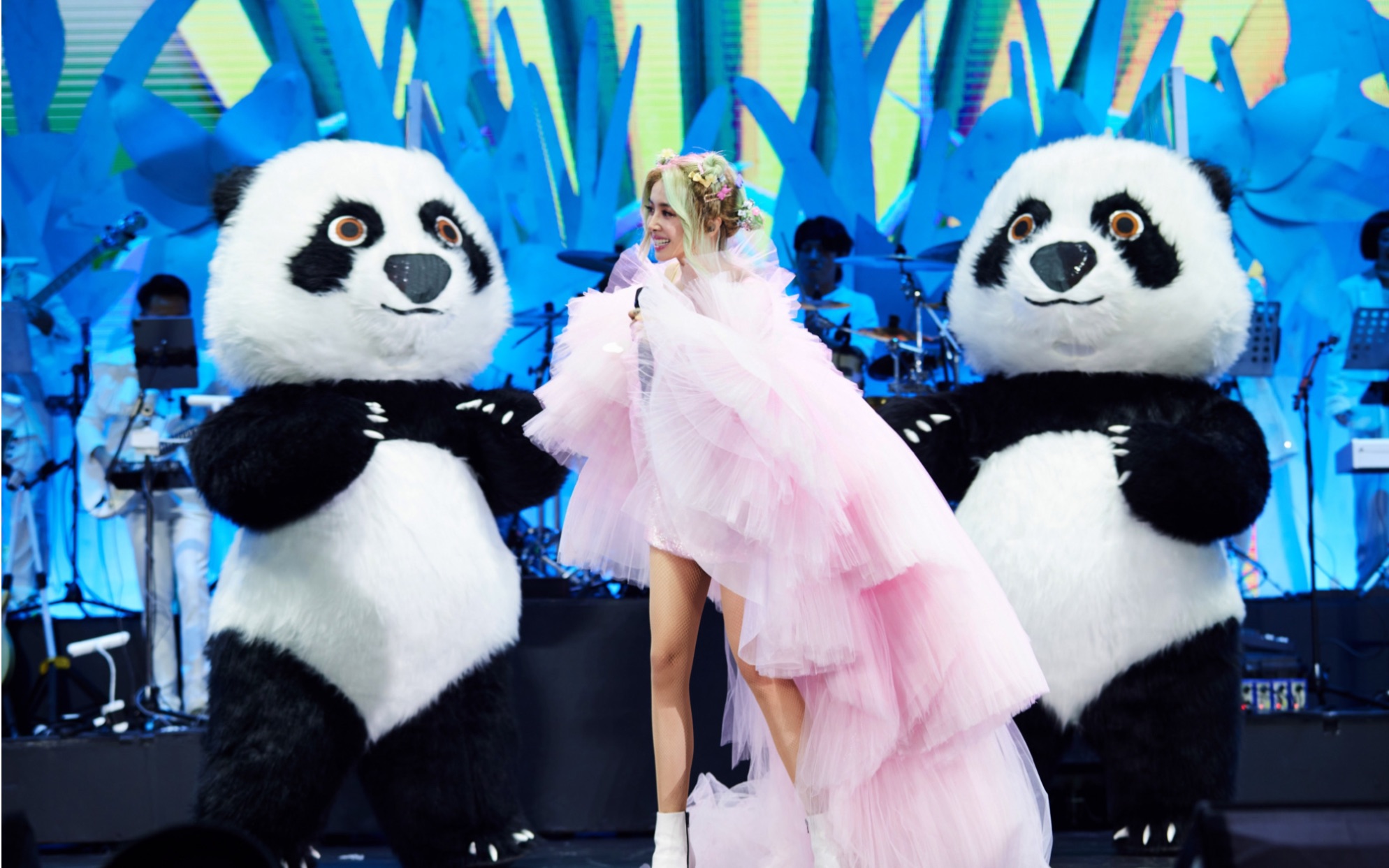 【蔡依林】熊猫伴舞太可爱了!公主裙超美超仙!9.
