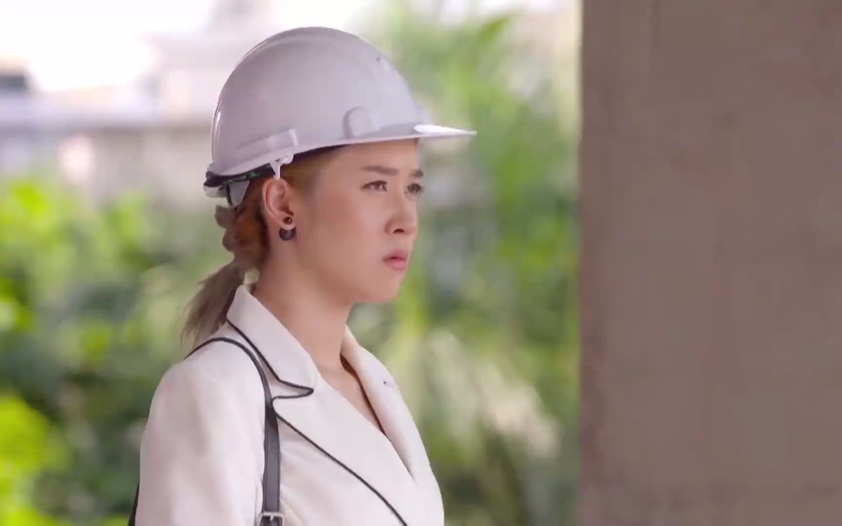 换心爱结:男子办事很用心,但是总被对头欺负