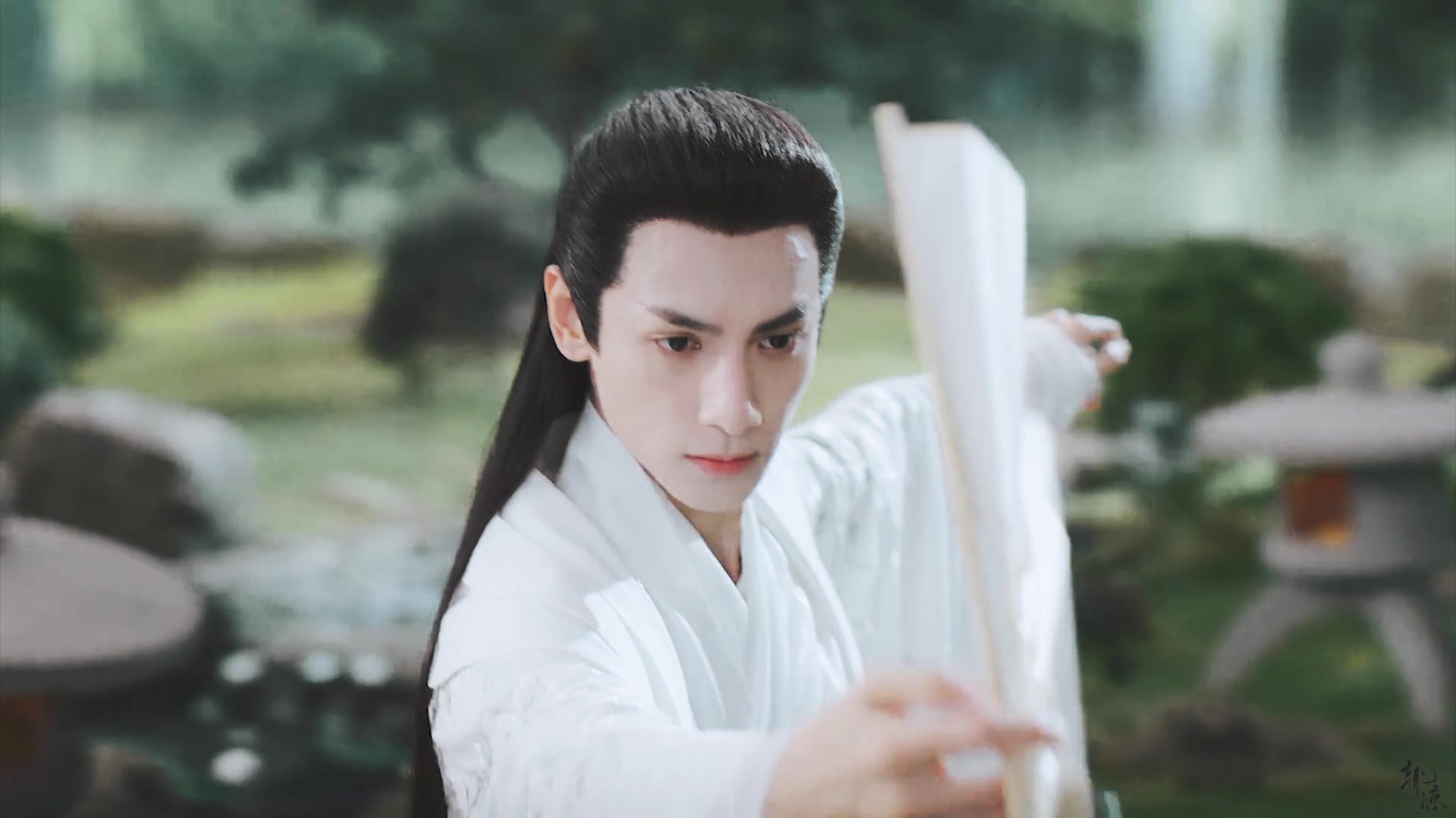 罗云熙丨透丨这tm才是真的谪仙在世丨绝美扇子打戏纯净无脏东西版