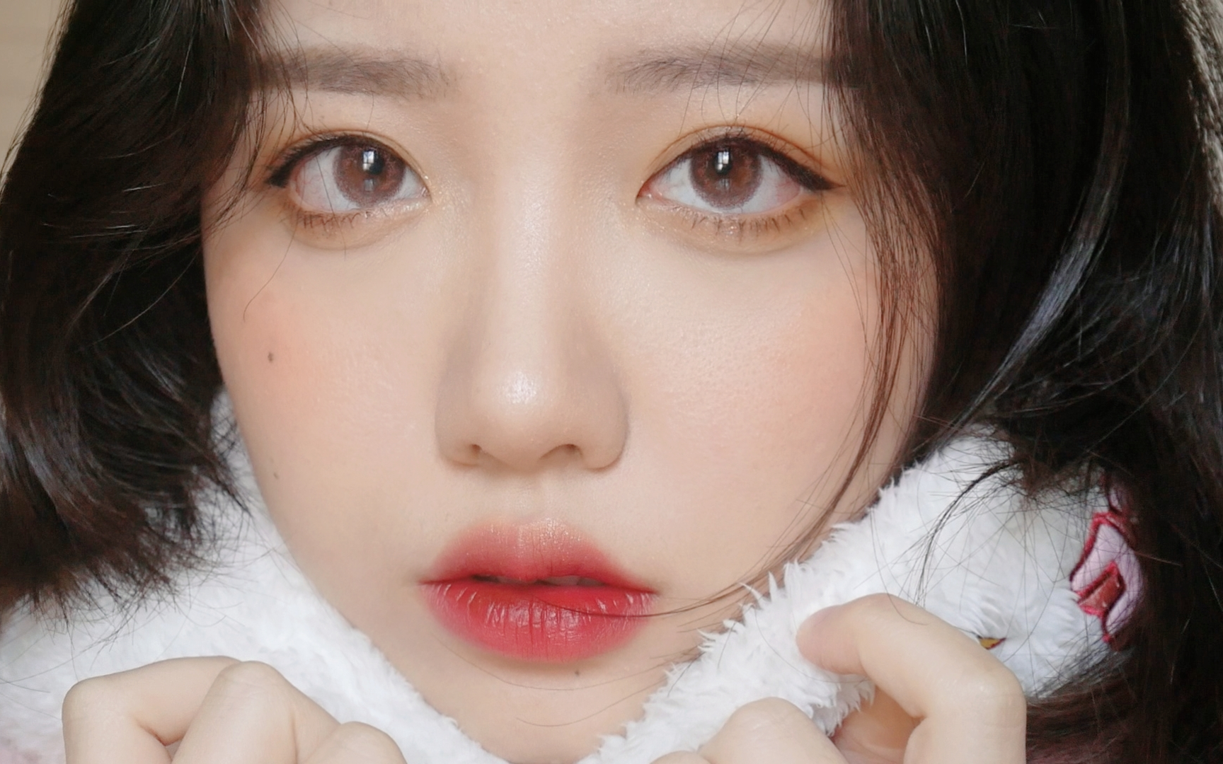 新年甜美蜂蜜黄油妆容/秋冬自然持久唇妆技巧分享