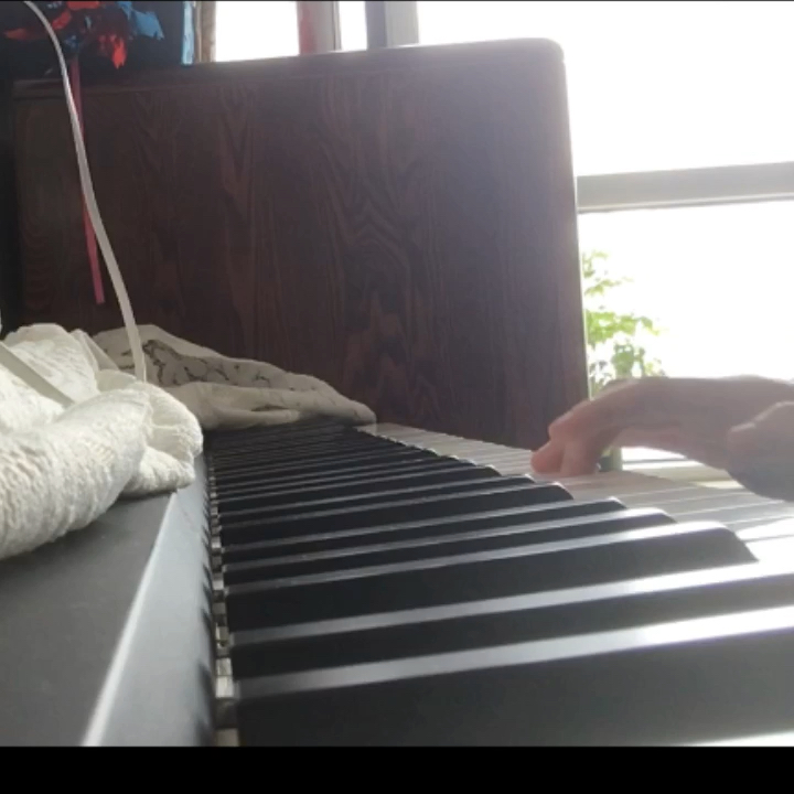 电钢琴音乐电钢琴熬夜上瘾