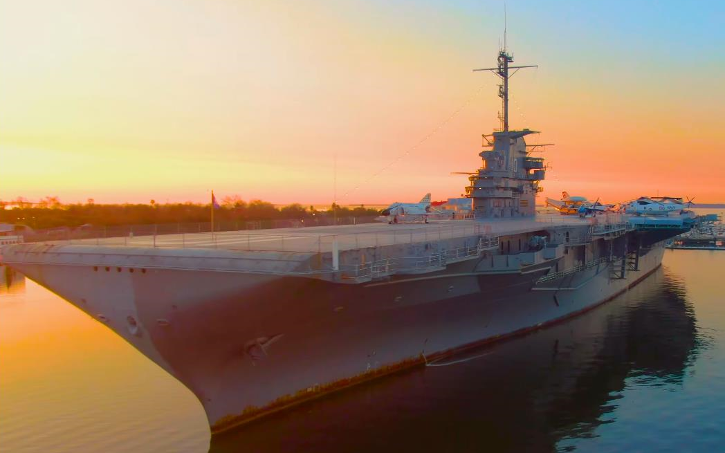 夕阳下的二战航母 | 埃塞克斯级"约克城"号(cv-10)(2024/3)