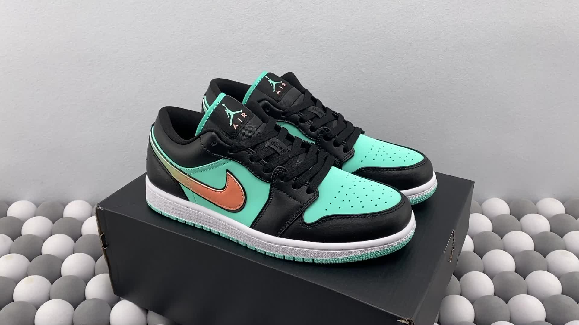 airjordan1lowtropicaltwistaj1低帮黑蒂芙尼bgg6