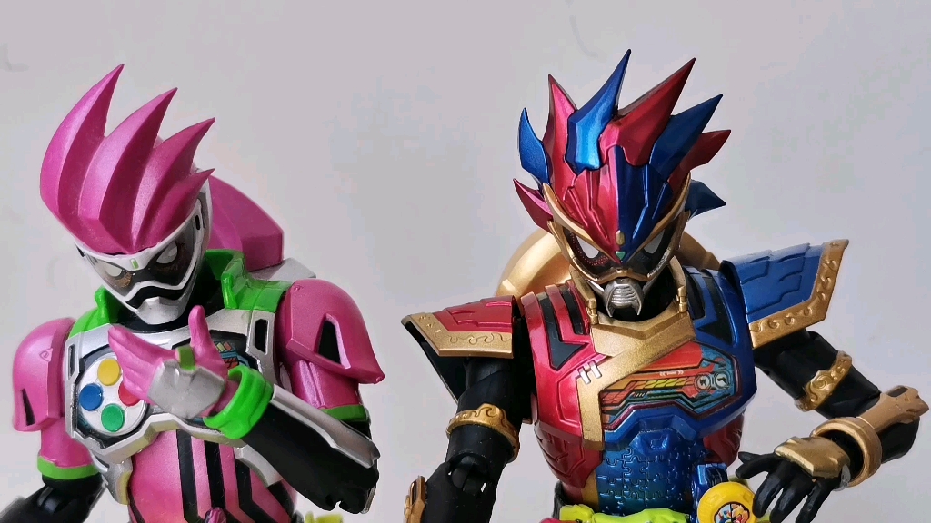 误入会员制餐厅的永梦与帕拉德