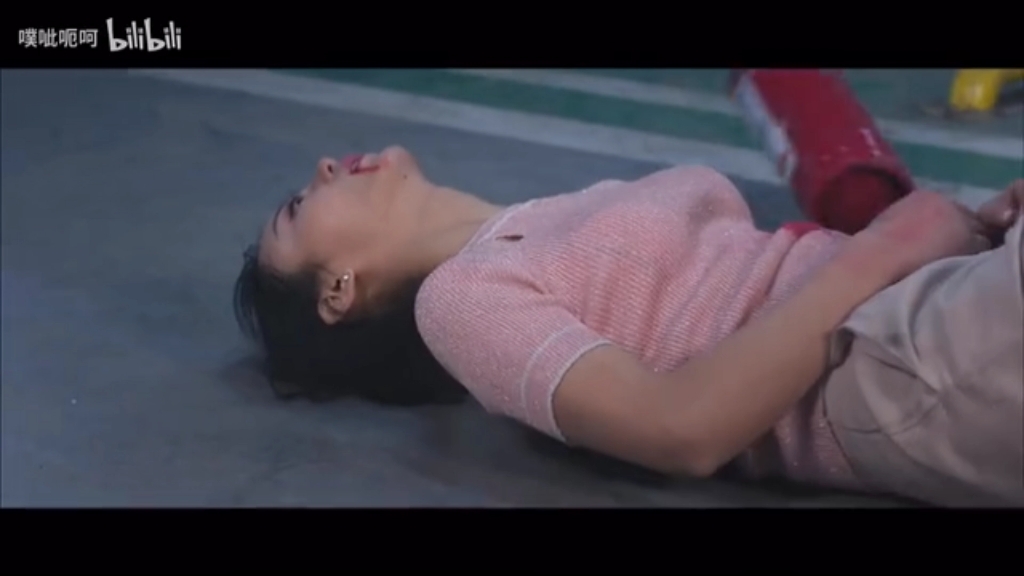 美女中刀被杀183