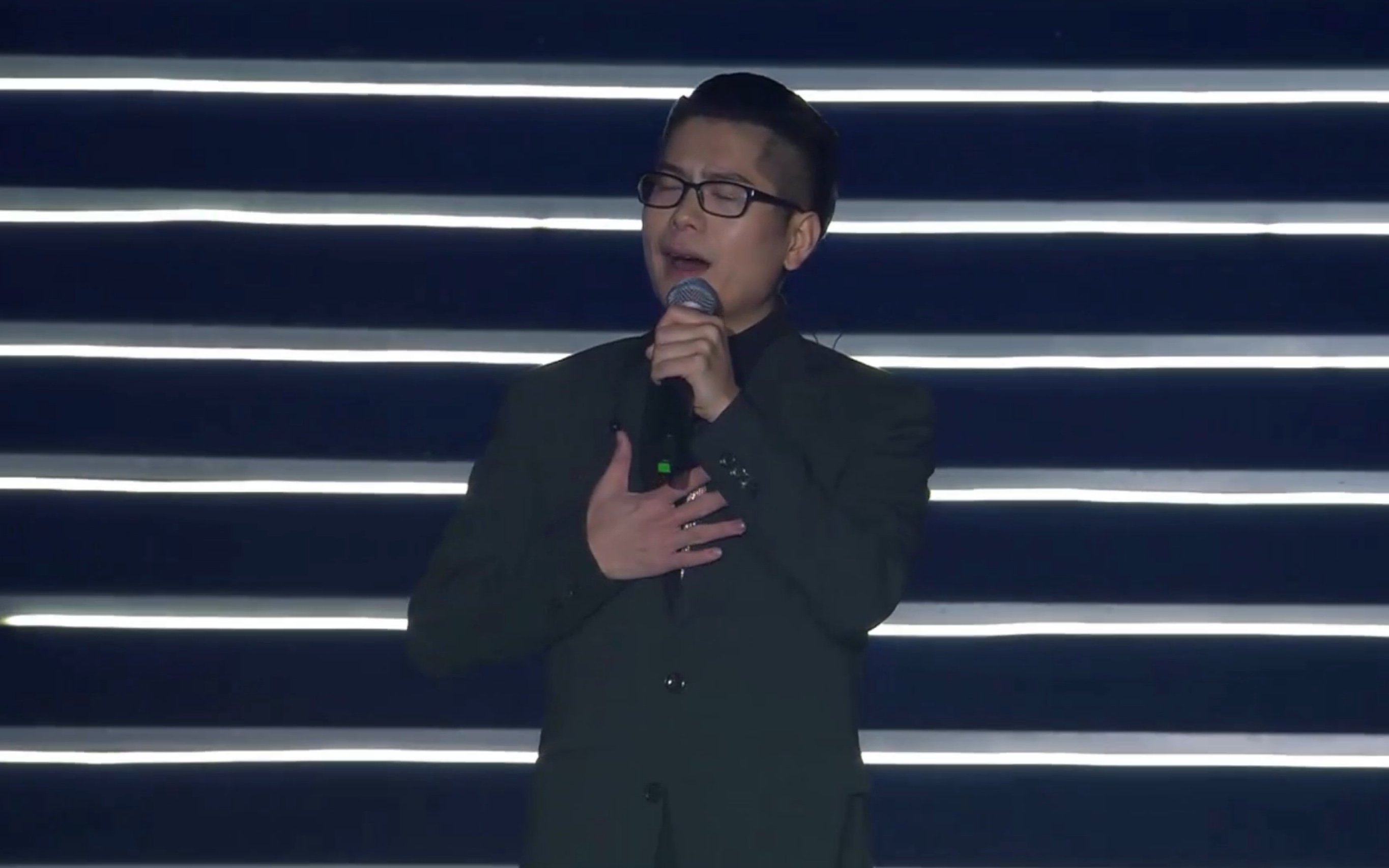 廖佳琳.黎族民歌.《久久不见久久见》.一个人的对唱.