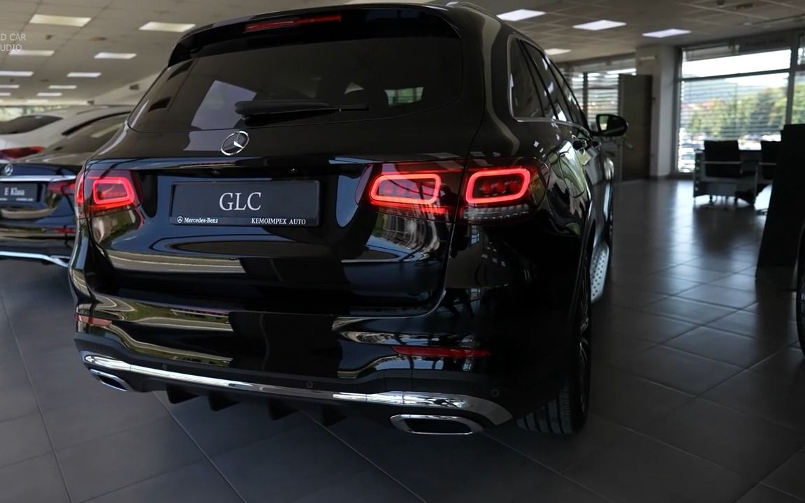 奔驰glc柴油版来了!glc220d实拍,究竟如何?