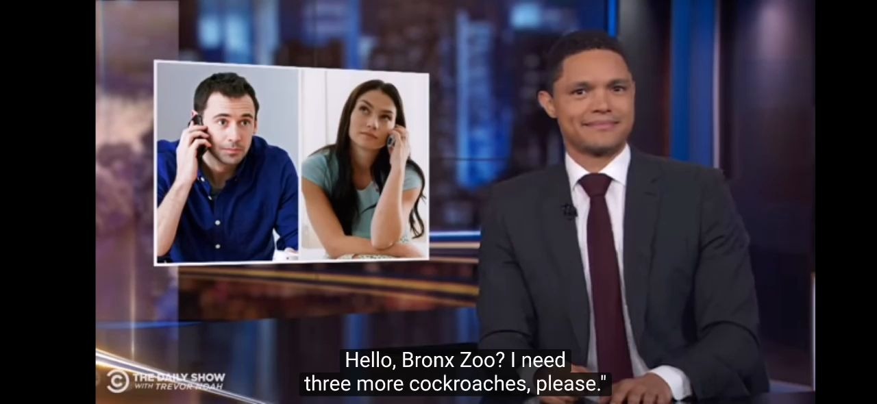 [图]【英 | Trevor Noah】崔娃每日秀：迪士尼向小学收费&给前任情人节礼物