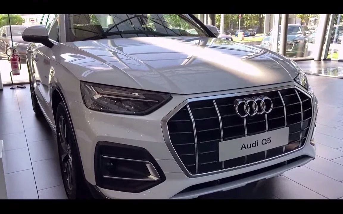 外观比内饰更时尚,2022款奥迪q5静态展示