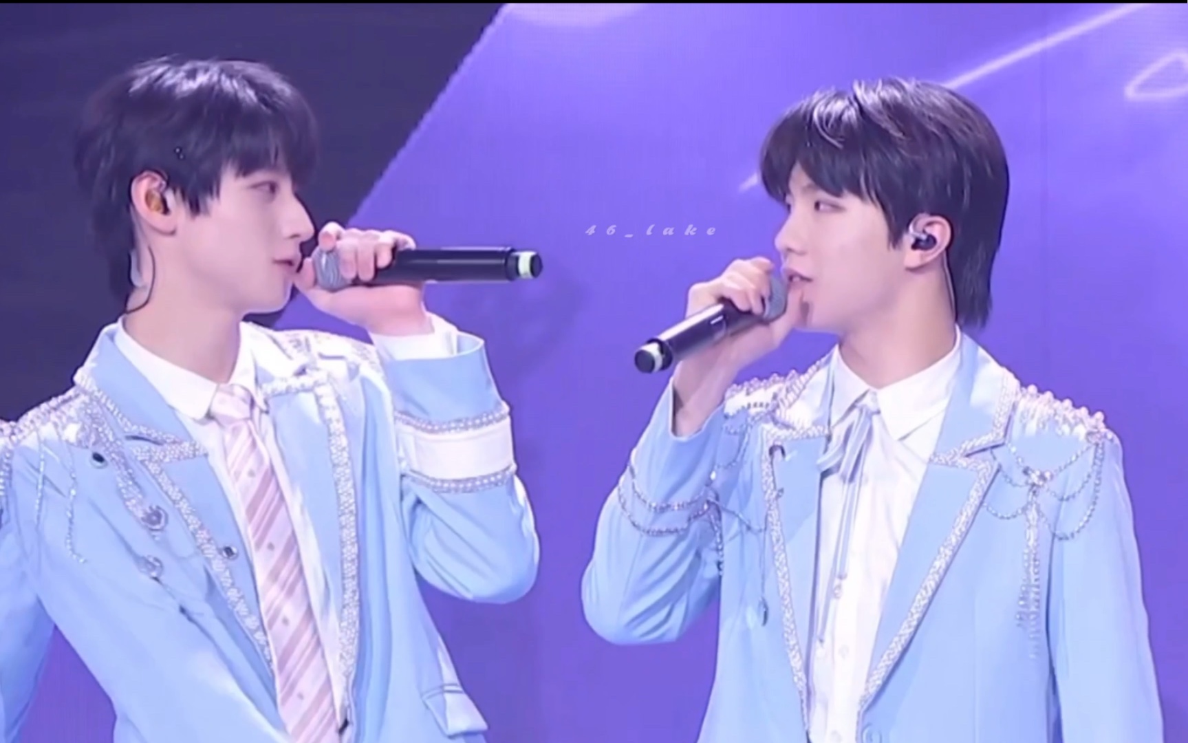 苏朱被进化论的开头这里的苏苏帅到了然后俩人默契对视