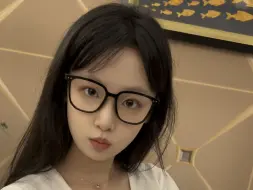 Tải video: 对婚后生活怎么有一点小小的期待呢～