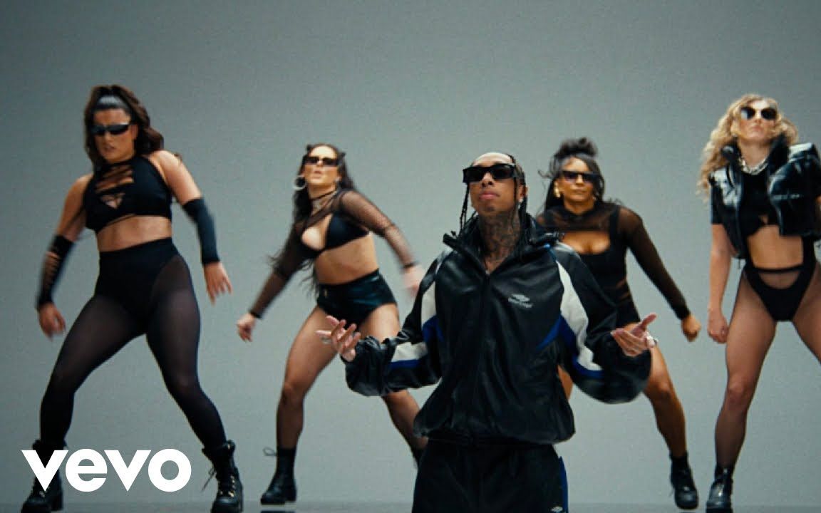 [图]【MV首播】Tyga - Bops Goin Brazy (Official Video)