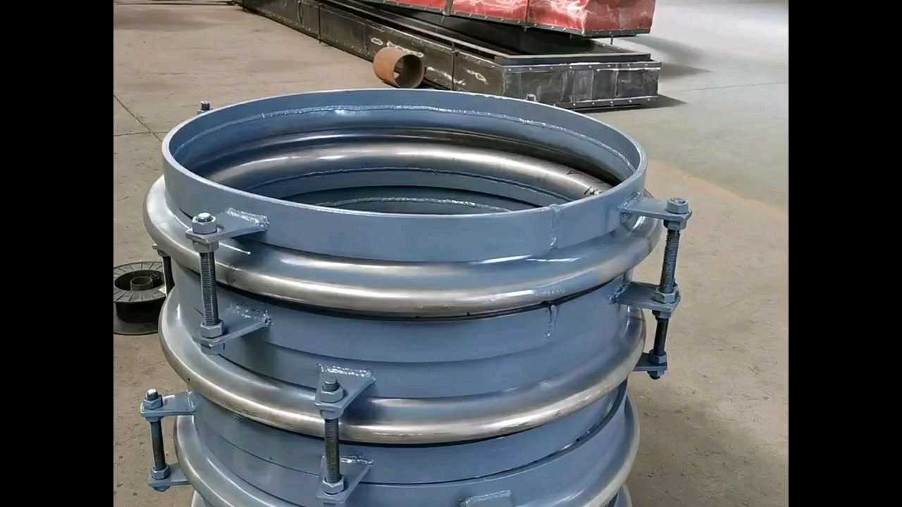 金属补偿器膨胀节