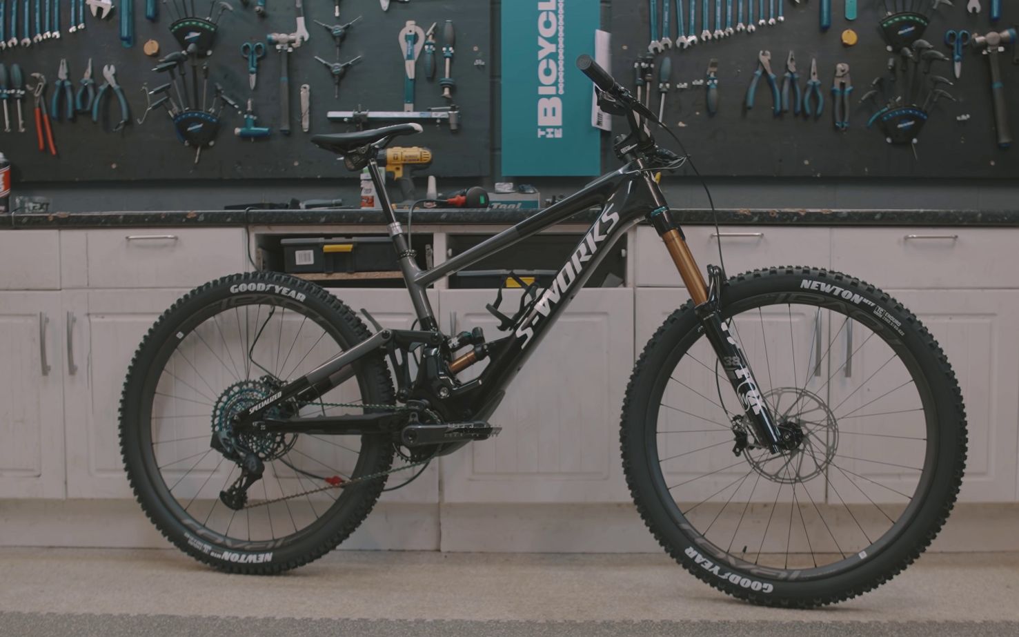 装车视频丨电助力软尾 specialized s-works kenevo sl