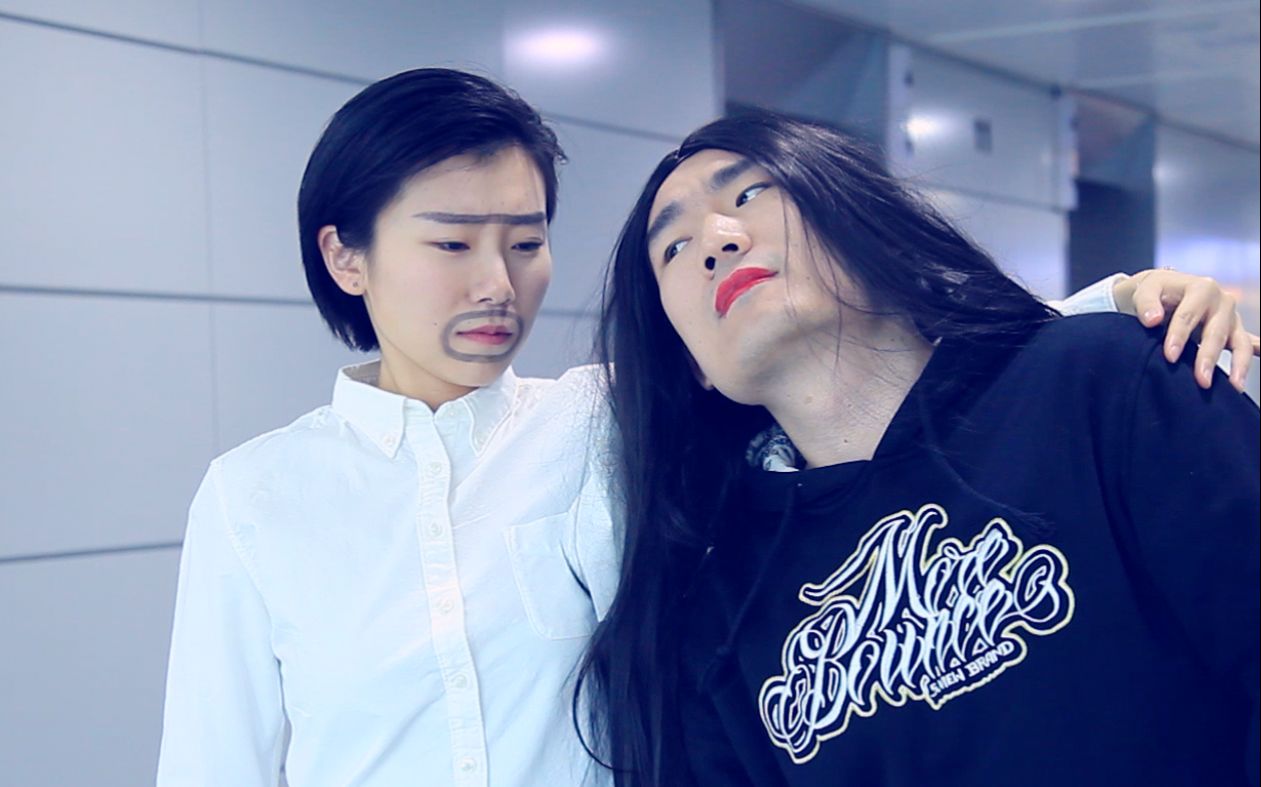 极光之恋:这段关晓彤和马可的尬舞,让人有点想吃海底捞的甩面_哔哩