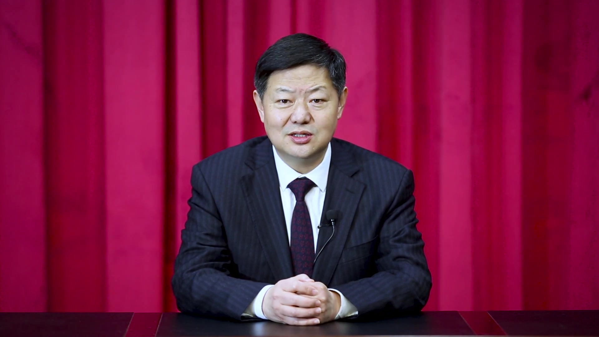 郑州市第一中学韩松校长2021年元旦致辞