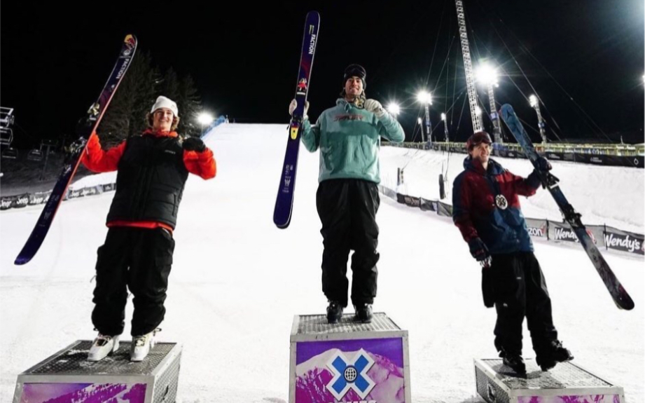 恭喜阿豪成为双板卷王奥运不能发就发压箱底的豪哥doublecork2160祝贺