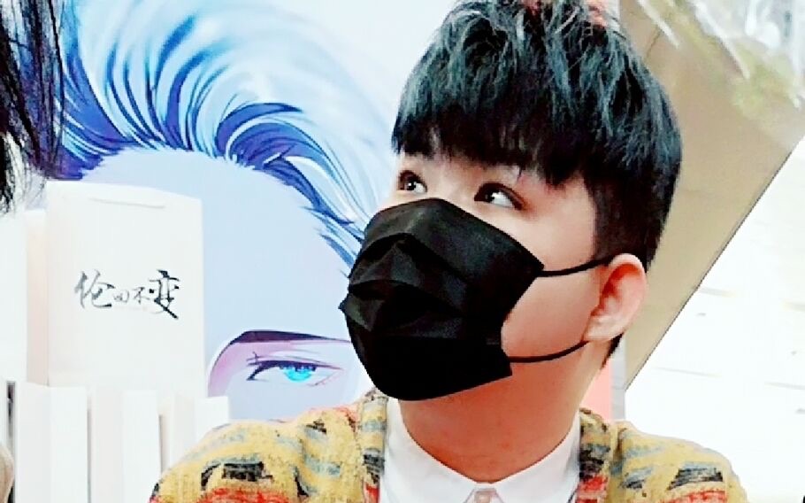 艾辰--【他只是经过】