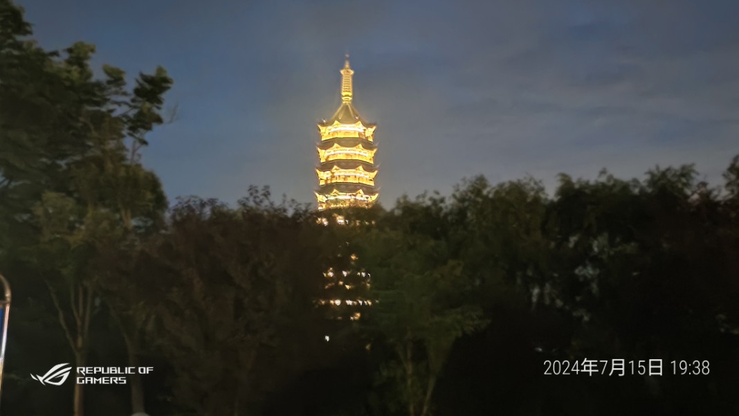 上海东海观景台拍海边,夜晚回去吃烧烤
