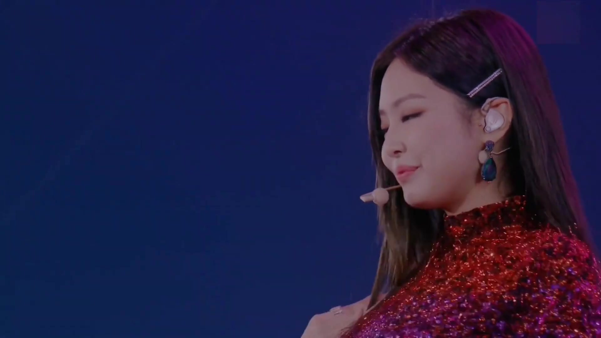 感受下妮妮的氣場jennieblackpinksoloarenatour2018inkyoceradome