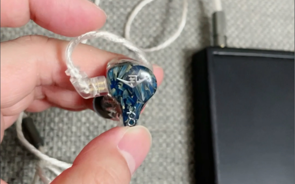 qdc变色龙v3二代实际使用体验感受颜值和听感可兼得