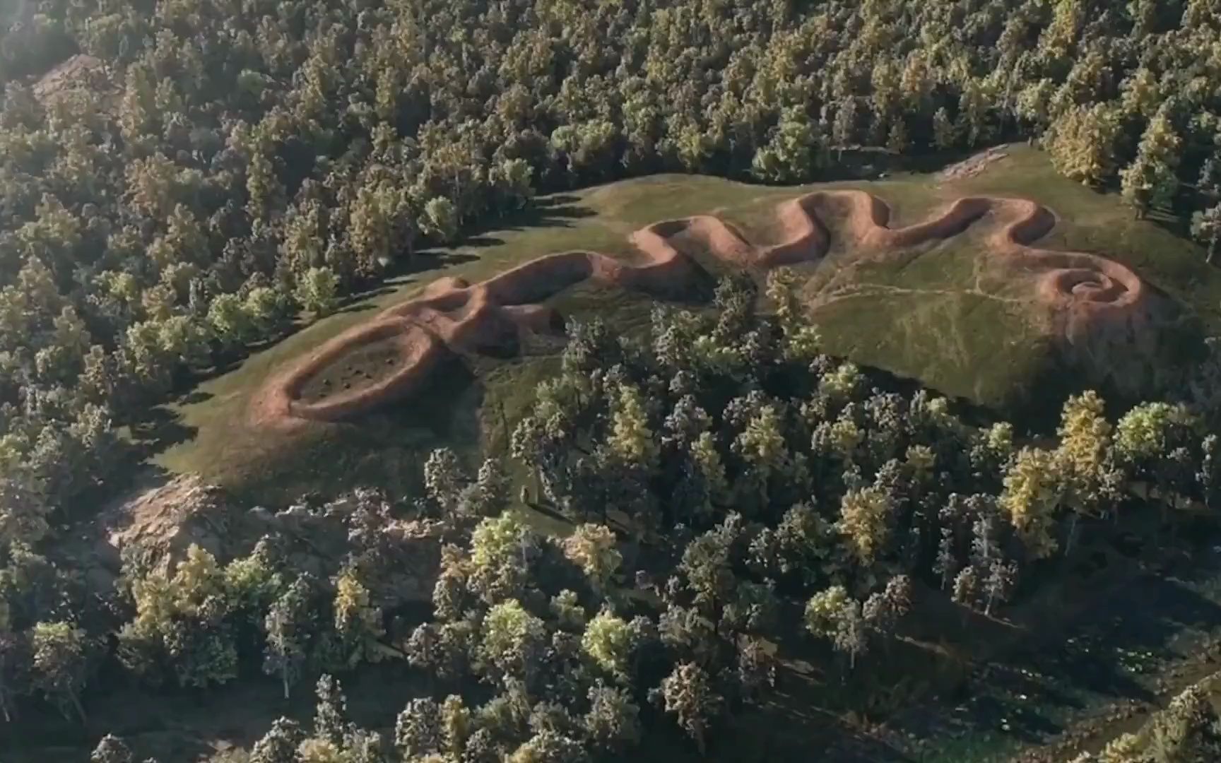 [图]美洲大地上，有座神秘的蛇山，相传是崇拜蛇神的古印第安人建造