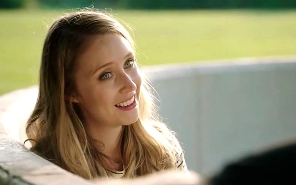 【lily loveless】the royals greta cut