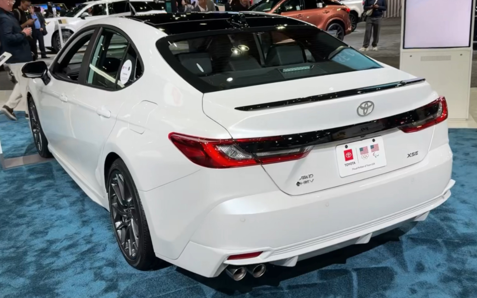 2025全新丰田凯美瑞xse,带你们快速看一下这款实车