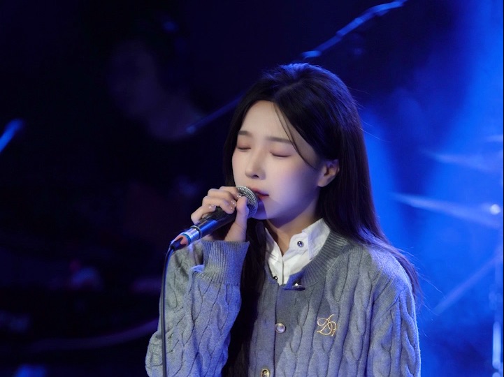 【tzhouse】《退后》|王小草