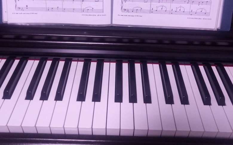 [图]【钢琴】巴赫G大调小步舞曲，旋律你肯定熟悉。
