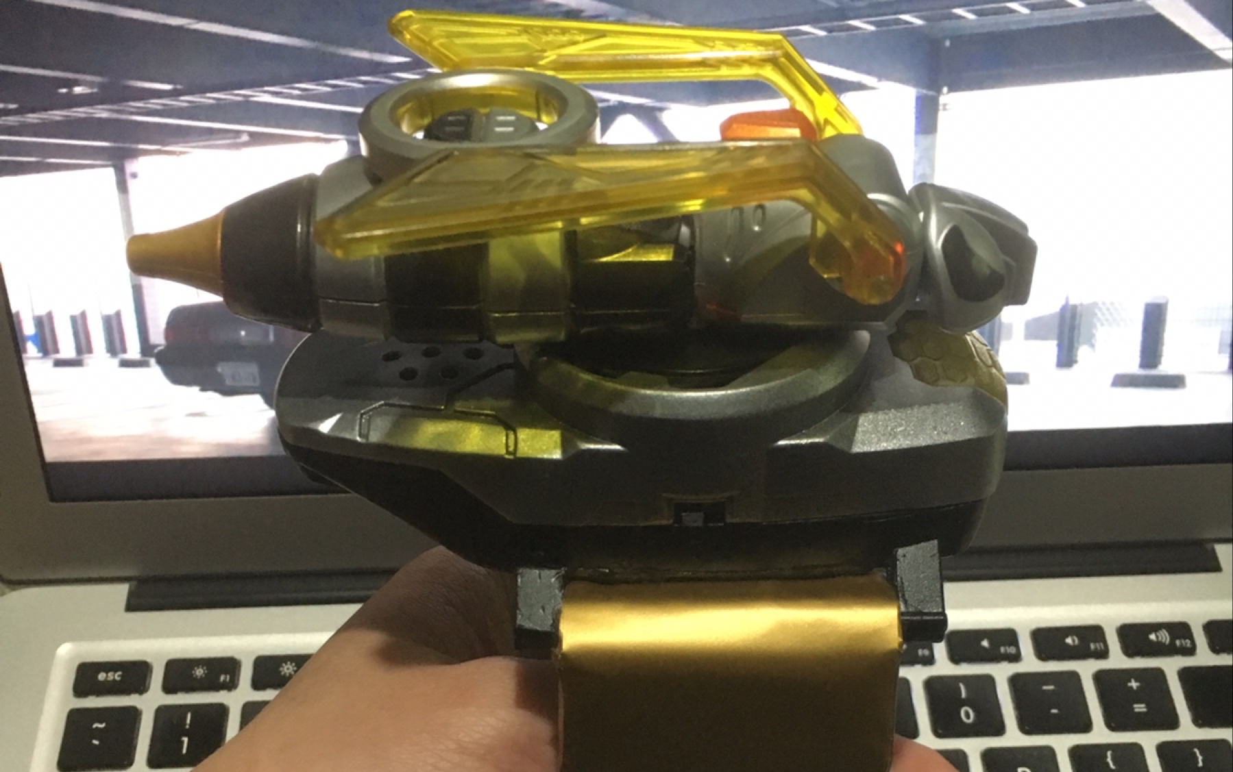 假面骑士黄蜂 the bee dx手环 csm改造 重涂改造加灯展示_哔哩哔哩