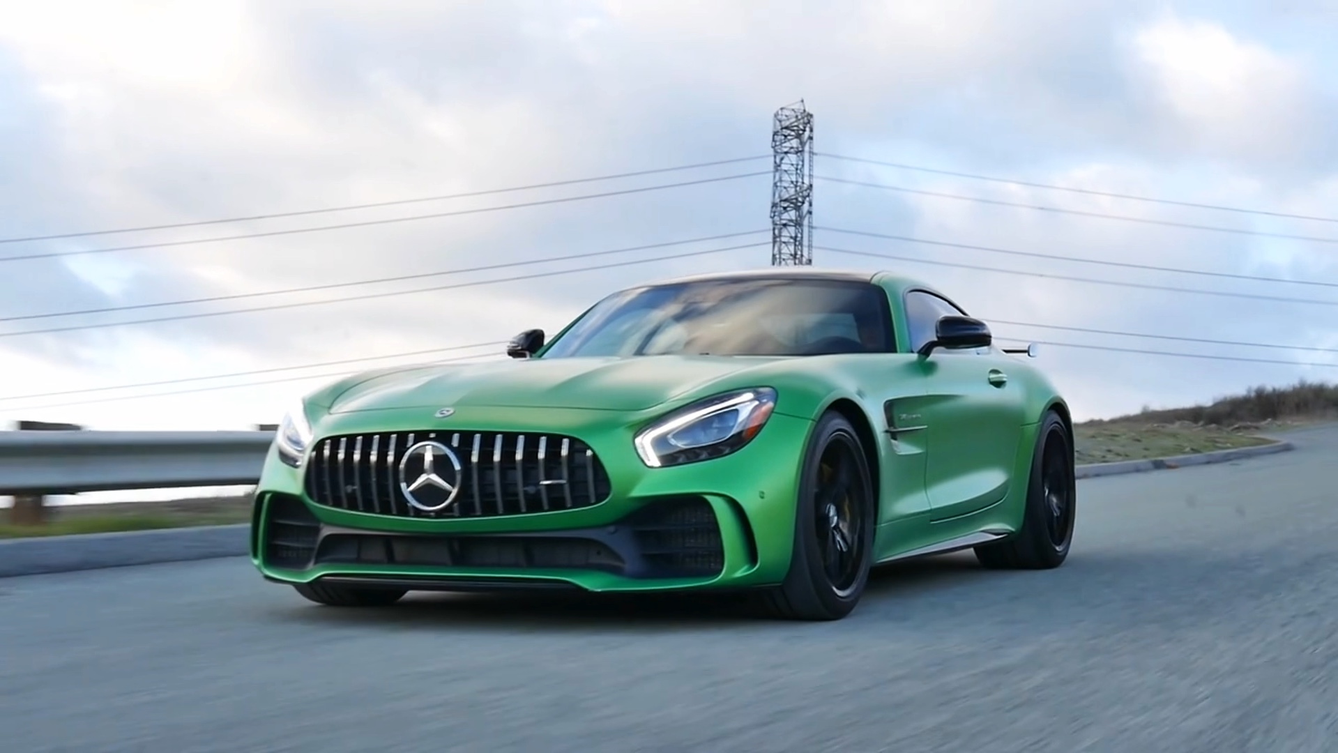 被艾特的人欠你一辆-奔驰amggtr