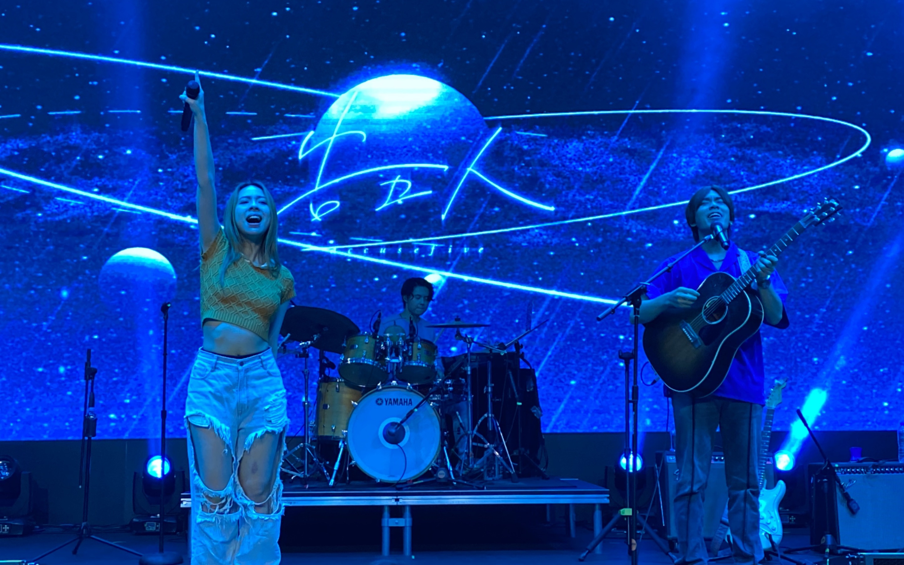 披星戴月的想你 61 告五人61「在这座城市遇见你」2022.06.