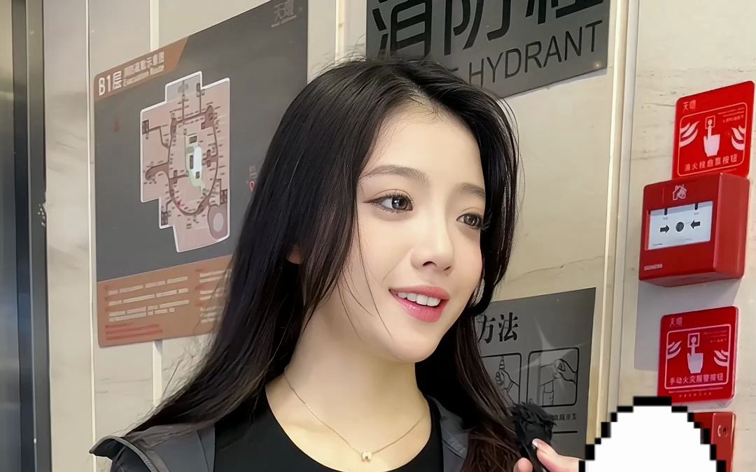 对学历没要求 #深圳#美女#恋爱脑#身材好就是好#同城脱单#街头采访